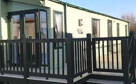 Lagooncombe Modern And Cosy Holiday Home