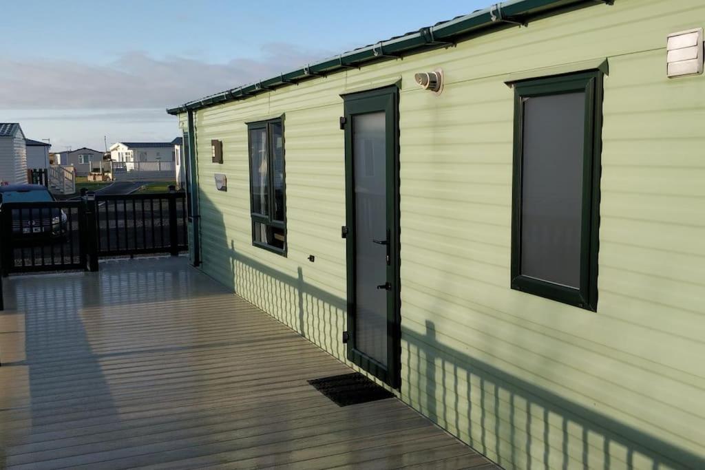 Lagooncombe Modern And Cosy Holiday Home Haverigg Exterior photo