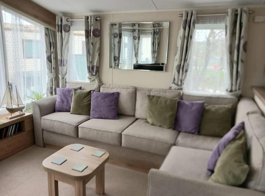 Lagooncombe Modern And Cosy Holiday Home Haverigg Exterior photo